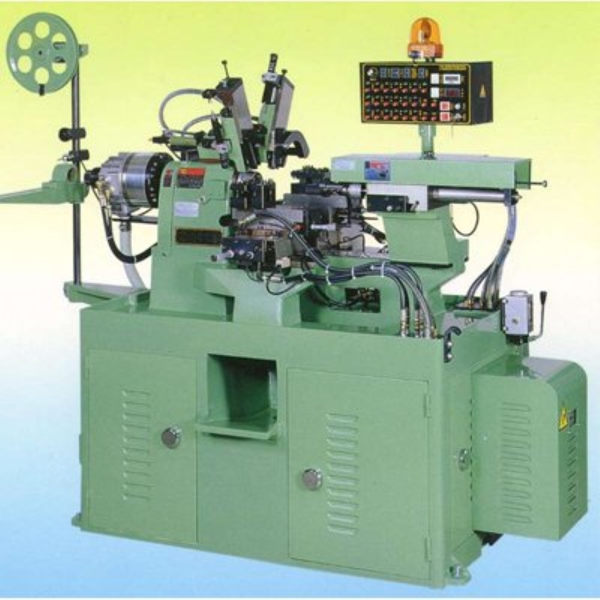Máy tiện thủy lực