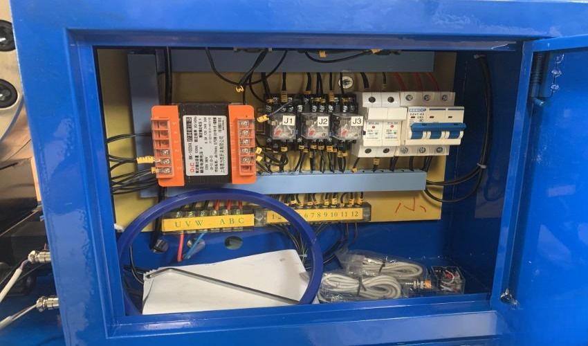Máy bấm ống thủy lực DX-68 2